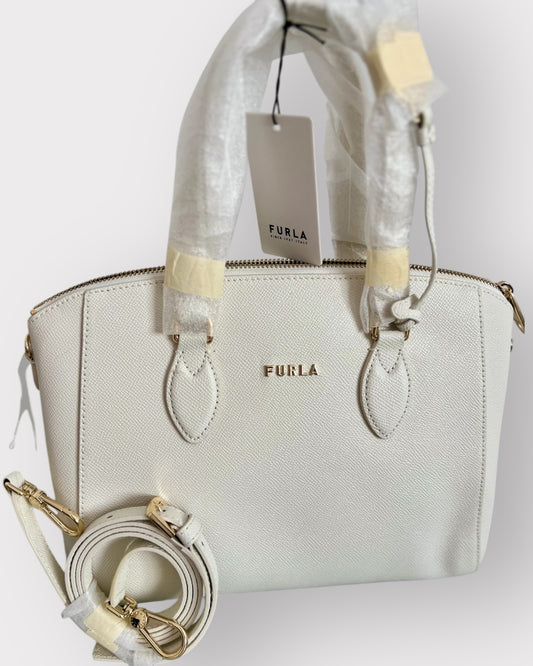 Geantă Furla Linda S Dome – Vitello Saffiano UNI Talco (Piele Naturală Alb-Ivory)