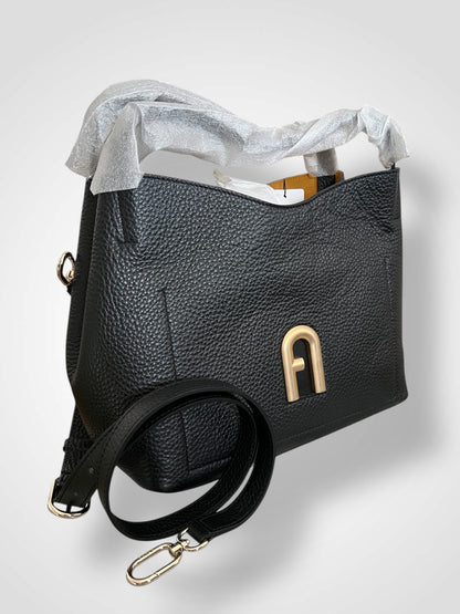 Geantă Furla Linda Mini Dome – Vitello Saffiano UNI Astral Blue (Piele Naturală Albastru Deschis