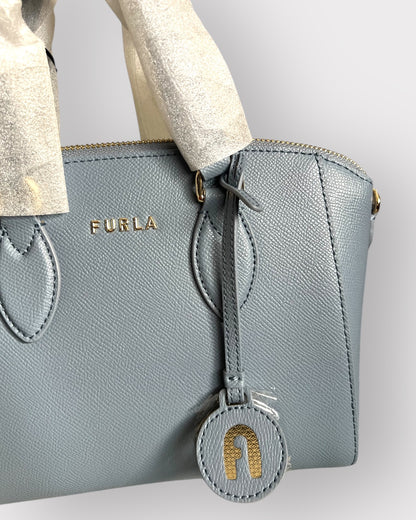 Geantă Furla Linda Mini Dome – Vitello Saffiano UNI Astral Blue (Piele Naturală Albastru Deschis)
