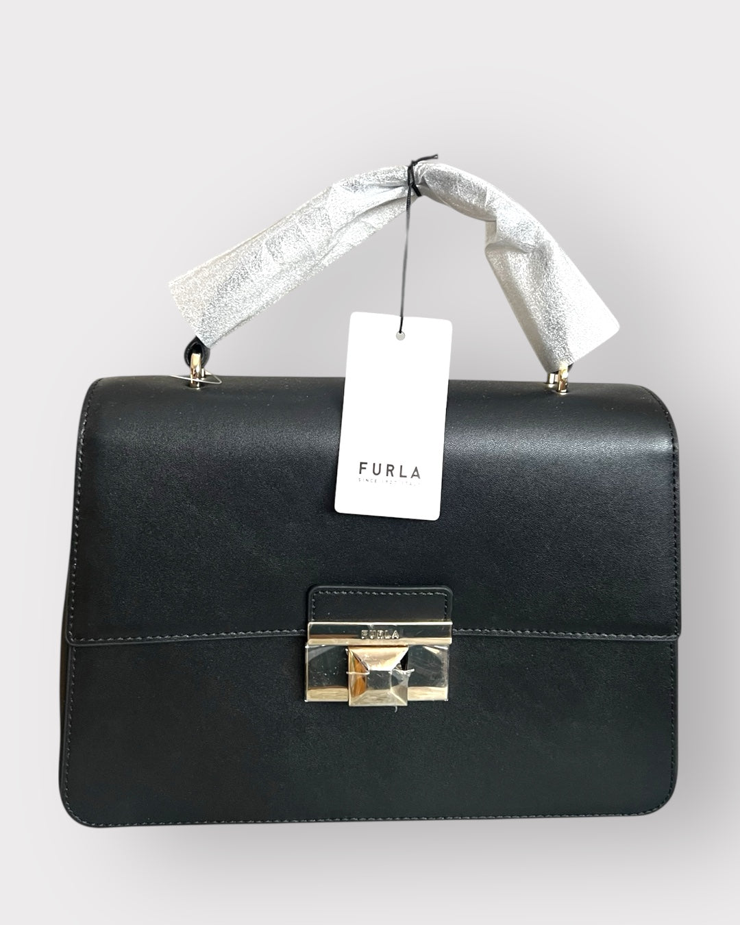 Geantă Furla Minerva S Satchel – Vitello Andromeda UNI Nero Galvancia (Piele Naturală Neagră)